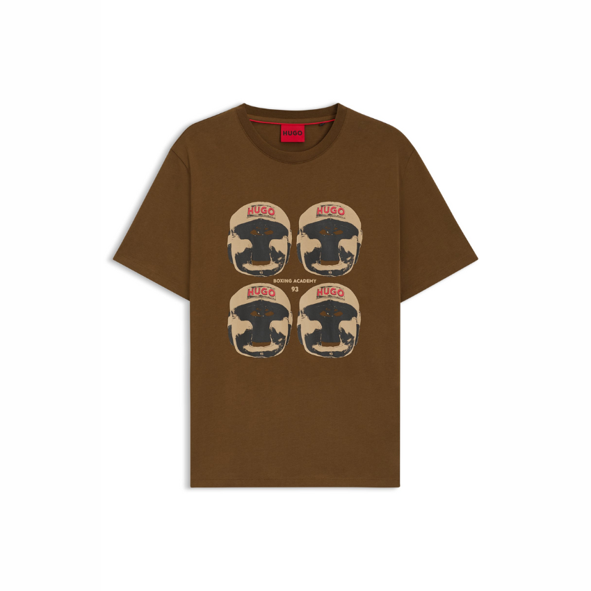 Hugo Diboxer brown T-shirt with regular fit and contrasting Hugo logo on the chest.