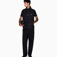 Armani Exchange Men’s Full-Zip Sleeveless Down Vest – Black