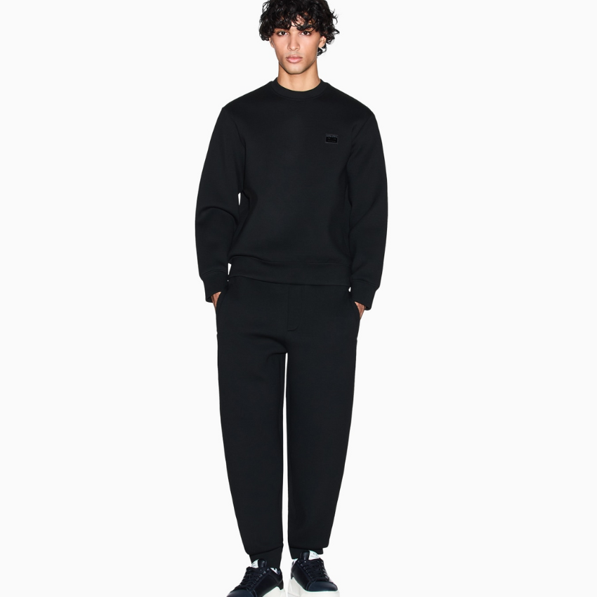 Armani Exchange men’s black crewneck sweatshirt with patch