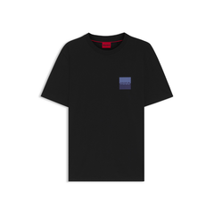 Hugo Dapusi black T-shirt with regular fit and bold Hugo logo on the chest.