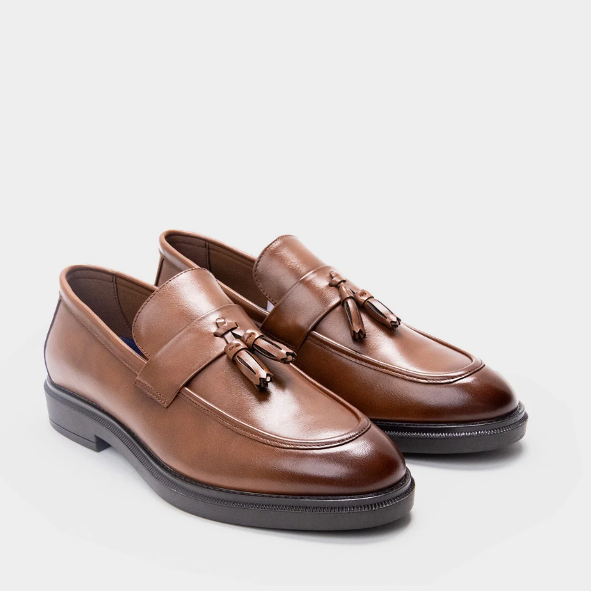 Kenneth Cole Gavin Tassel Loafer Coffee Kenneth Cole