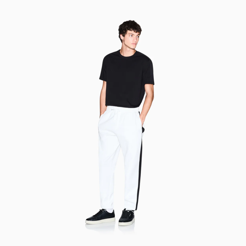 Armani Exchange Essential Logo T-Shirt – Black ARMANI EXCHANGE