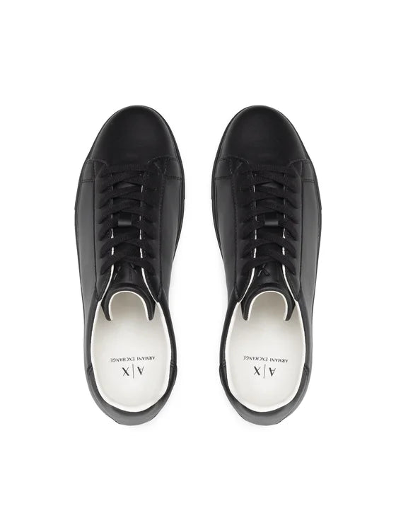 Armani Exchange Sneakers XUX001 XV093 K001 Black