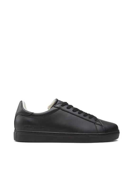 Armani Exchange Sneakers XUX001 XV093 K001 Black