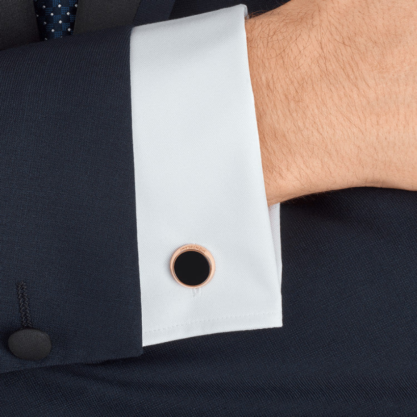 montblanc-cufflink-gold