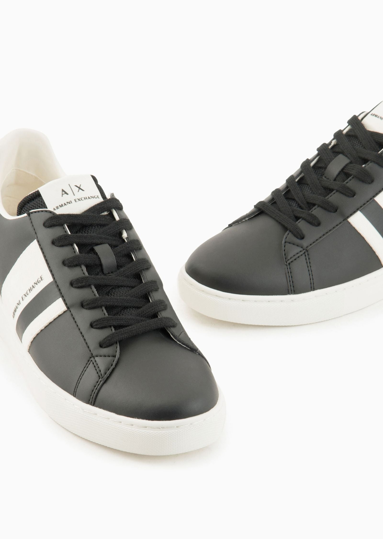 ARMANI EXCHANGE TRAINERS